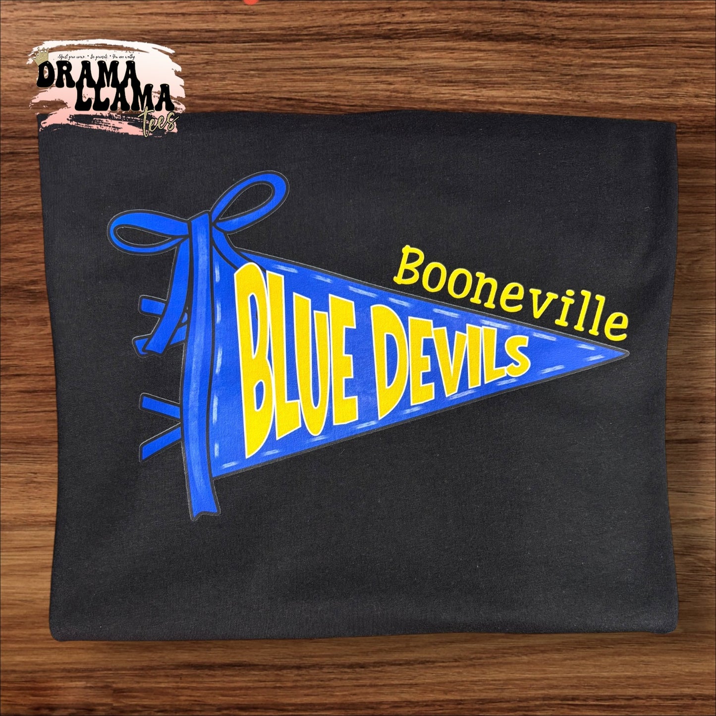 Pennant WITH BOW Spirit GILDAN SOFTSTYLE Tees | Put team name/info in note box!!